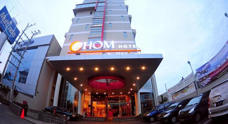@Hom Simpang Lima Semarang