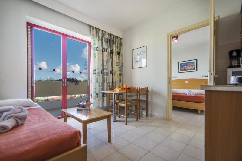 Erato Studios & Apartments fotoğrafı