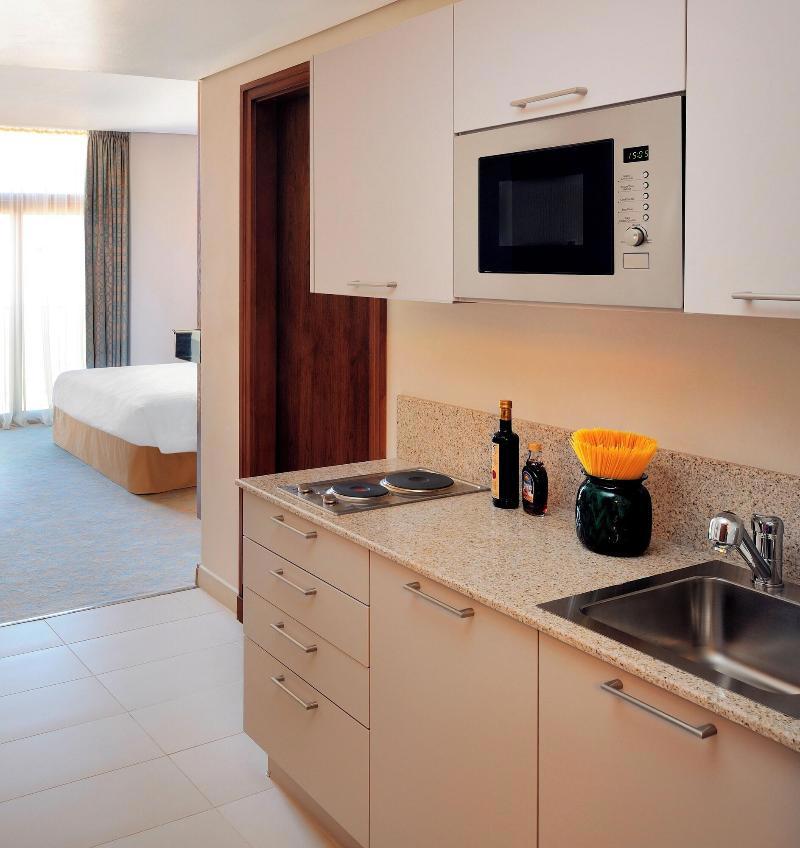 Residence Inn By Marriott Kuwait City