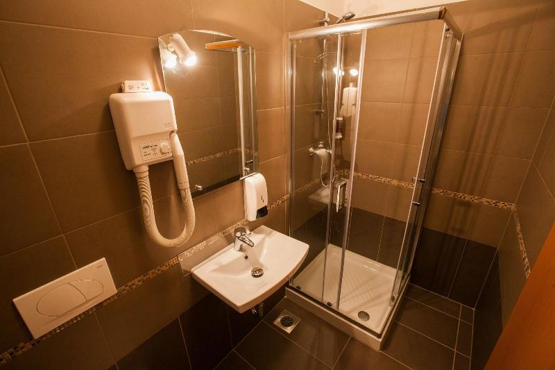 Hotel Center