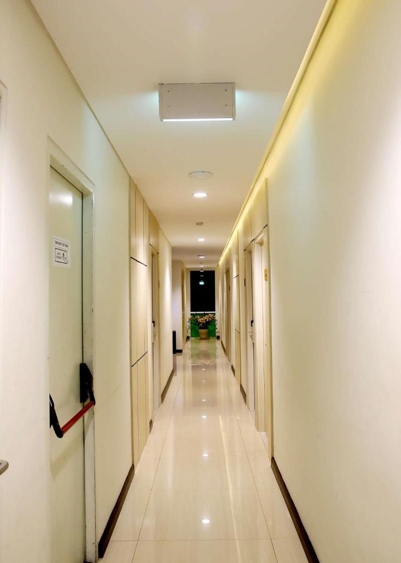Biz Boulevard Hotel