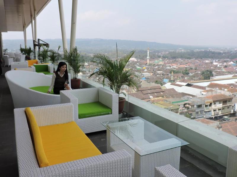 Ascent Premiere Hotel And Convention