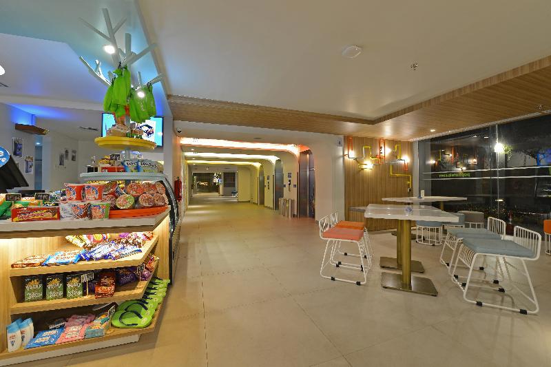 Pop! Hotel Solo