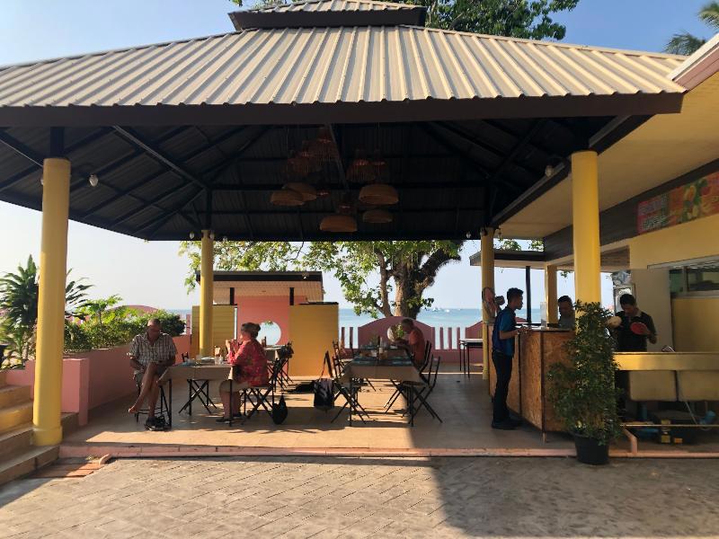 Chom By The Sea