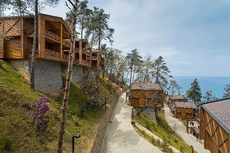 Hancioglu Camburnu Orman Evleri