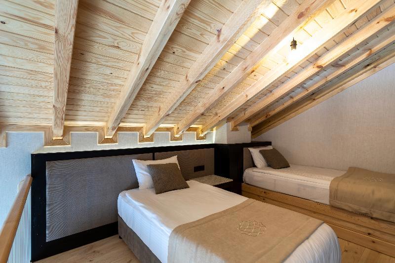 Hancioglu Camburnu Orman Evleri