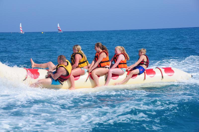 The Sansa Hotel & Spa