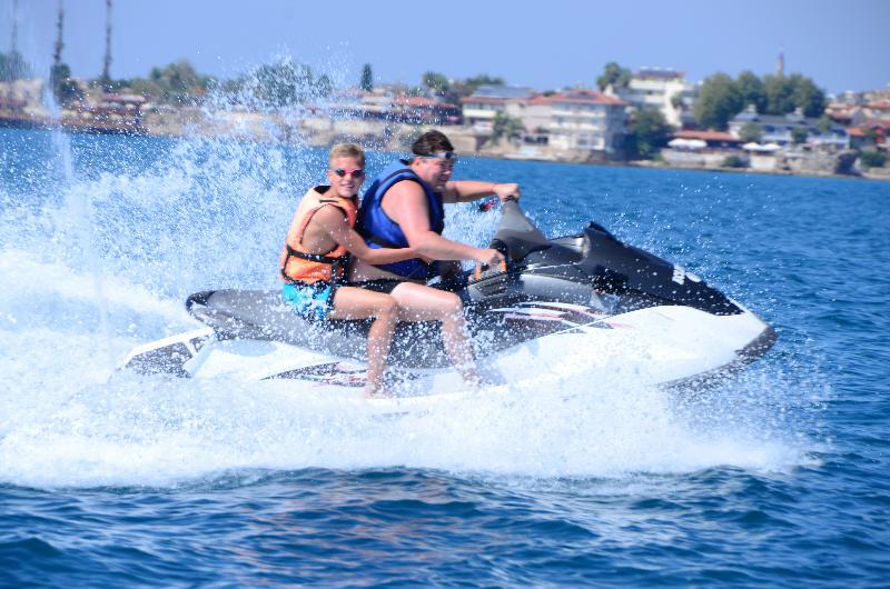 The Sansa Hotel & Spa