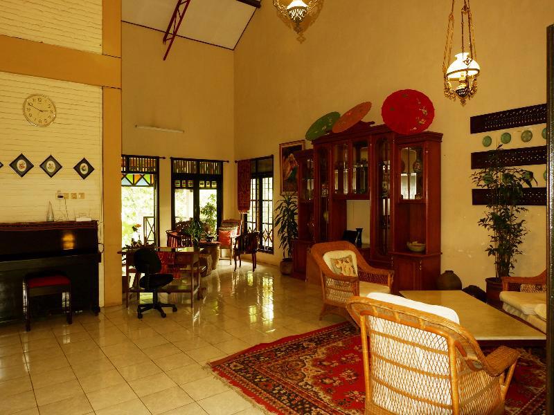 Cemara's Homestay