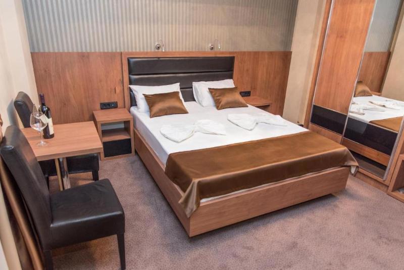 Crnogorska Kuca Hotel  Podgorica