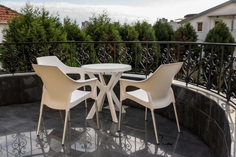 Crnogorska Kuca Hotel  Podgorica