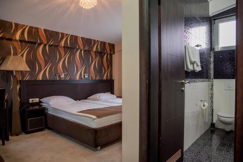 Crnogorska Kuca Hotel  Podgorica