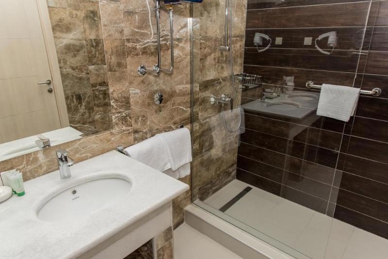 Crnogorska Kuca Hotel  Podgorica
