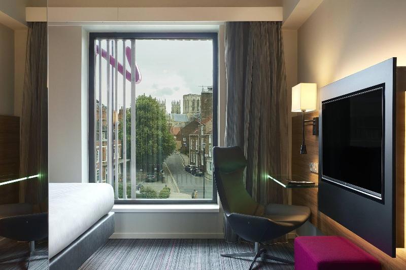 Moxy York