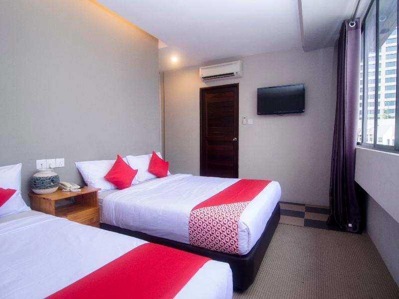 Oyo 910 Hills Residence