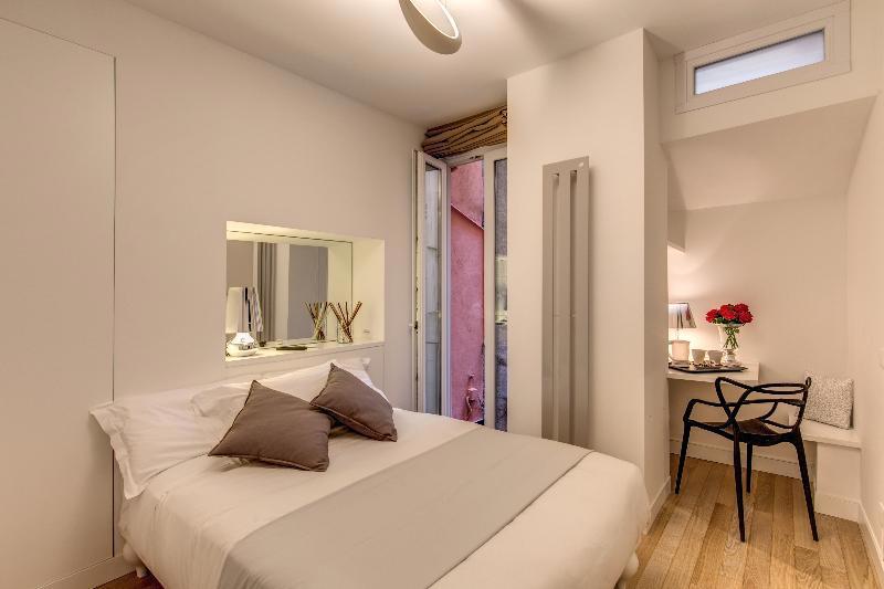Orange Suites galeri fotoğrafı