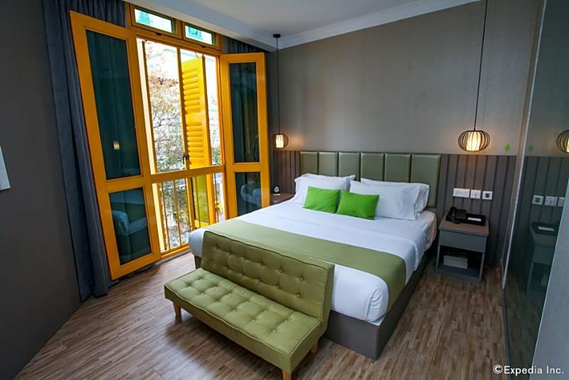 Champion Hotel
