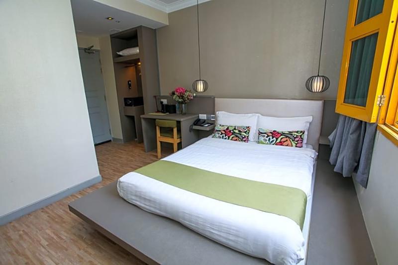 Champion Hotel