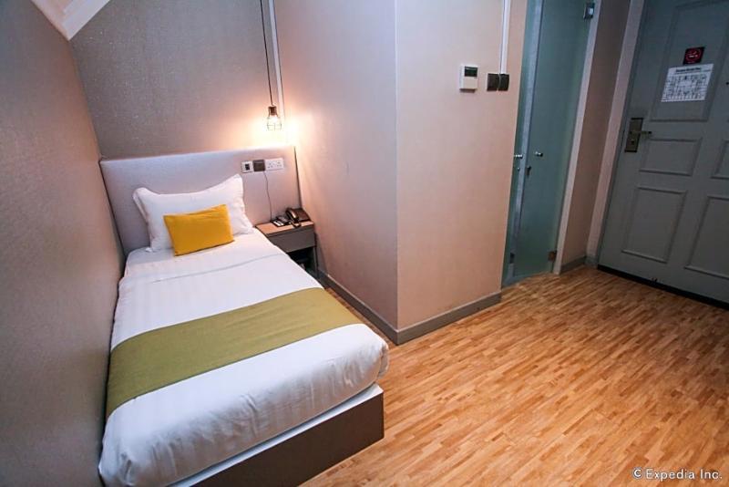 Champion Hotel