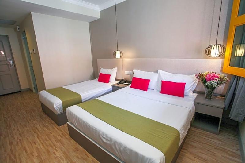 Champion Hotel
