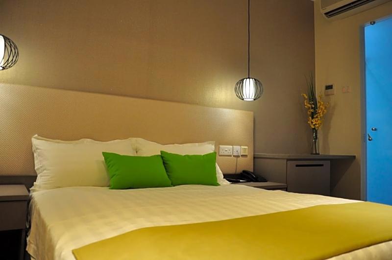 Champion Hotel