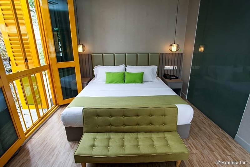 Champion Hotel