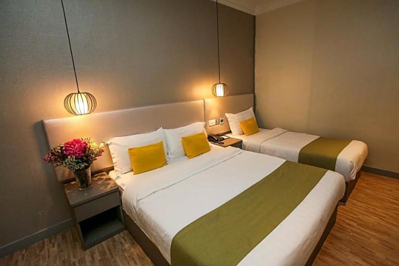 Champion Hotel