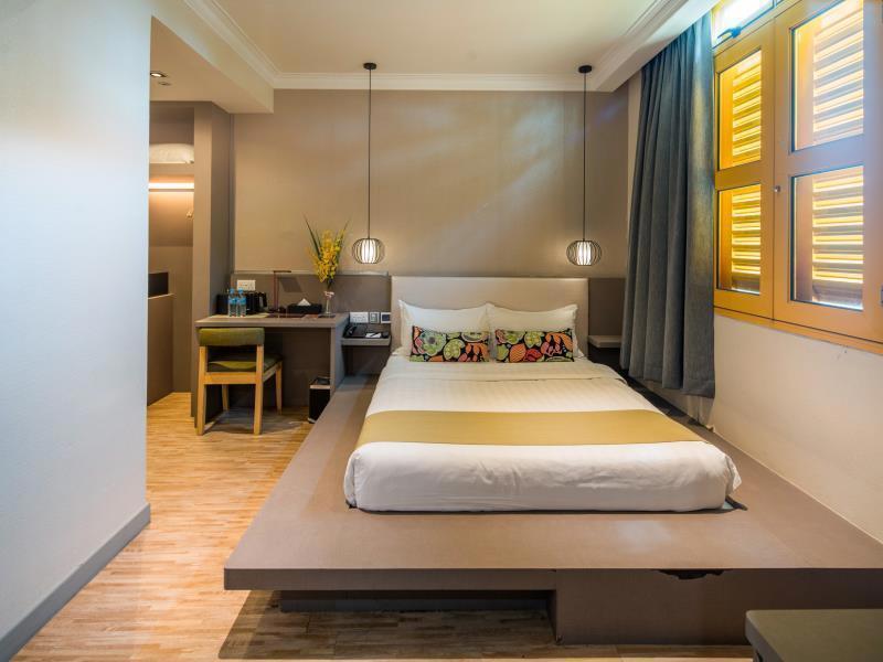 Champion Hotel
