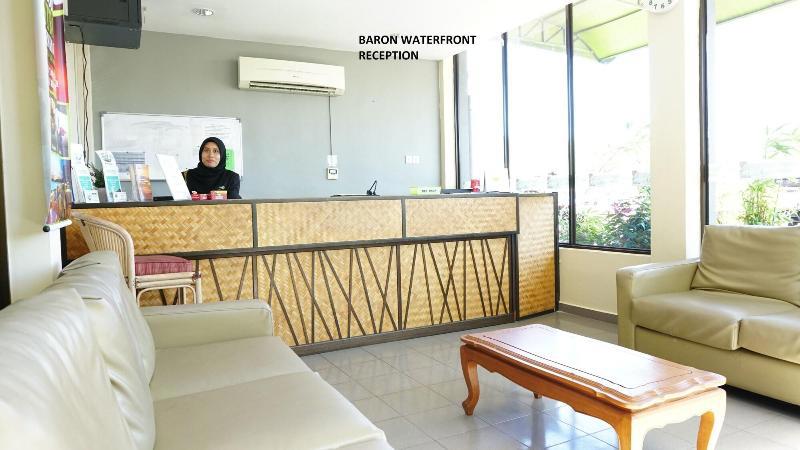 Baron Waterfront Hotel