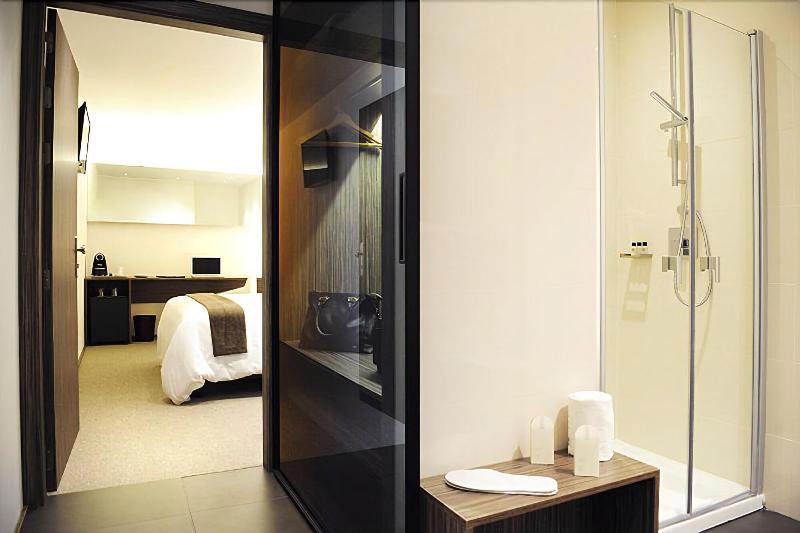 Air Rooms Madrid By Hellosky