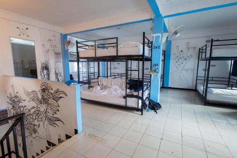 Bodega Bangkok Party Hostel - Adults Only