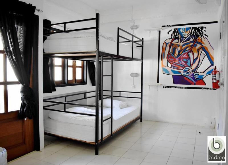 Bodega Bangkok Party Hostel - Adults Only