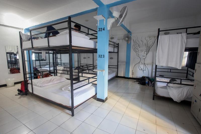 Bodega Bangkok Party Hostel - Adults Only