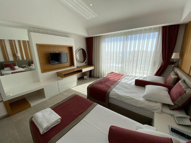 Graf Victor Hotel galeri fotoğrafı