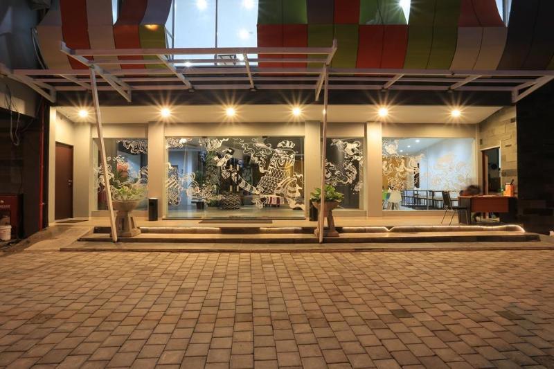 Fizz Hotel Lombok