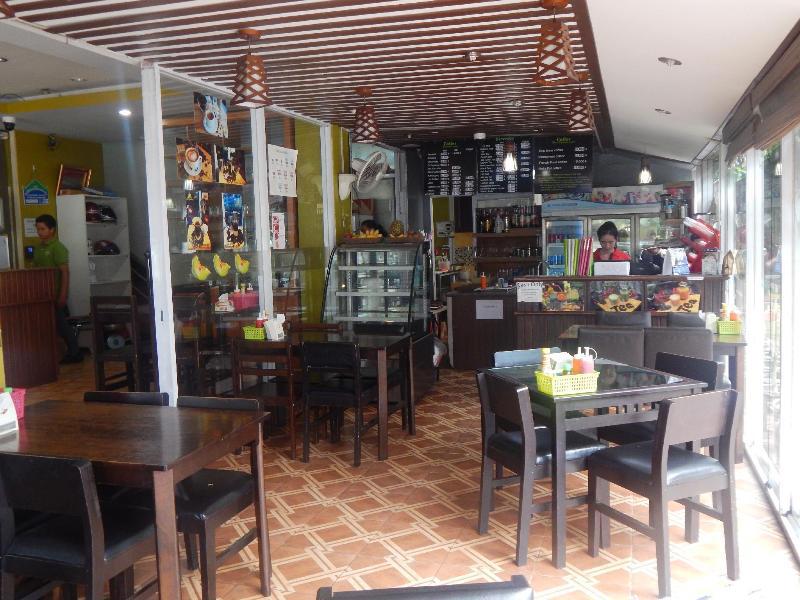 Mixok Inn