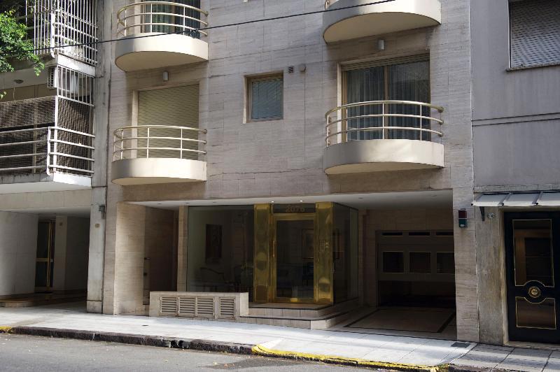 Mayla Apartments