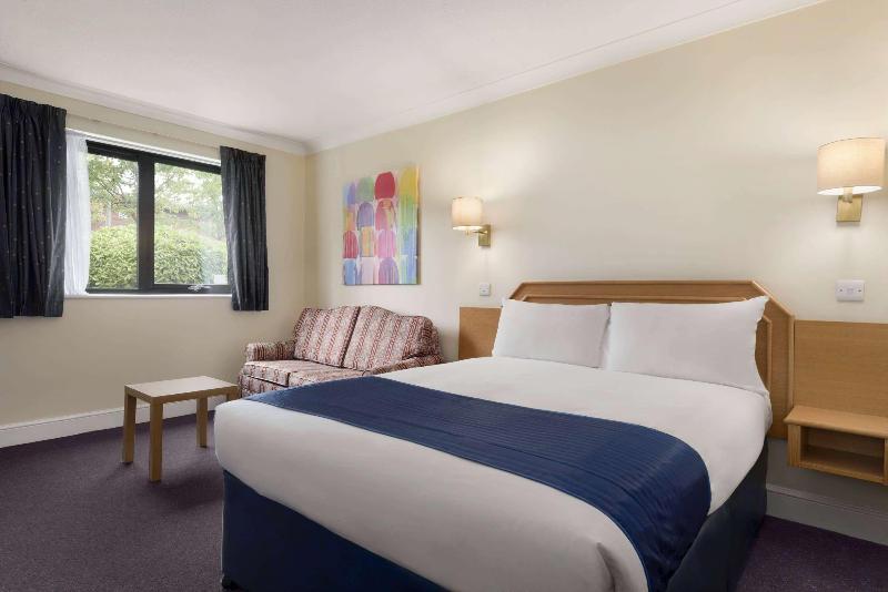 Days Inn By Wyndham Stafford