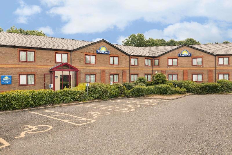 Days Inn By Wyndham Magor