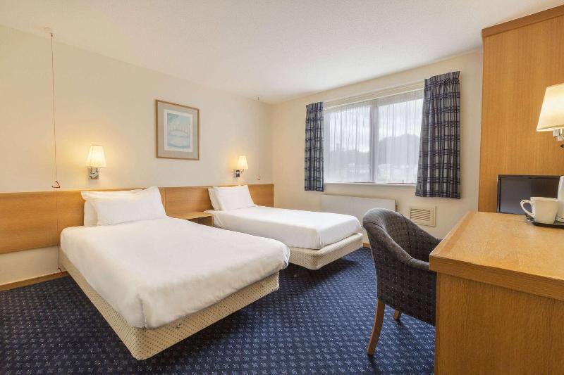 Days Inn By Wyndham Magor