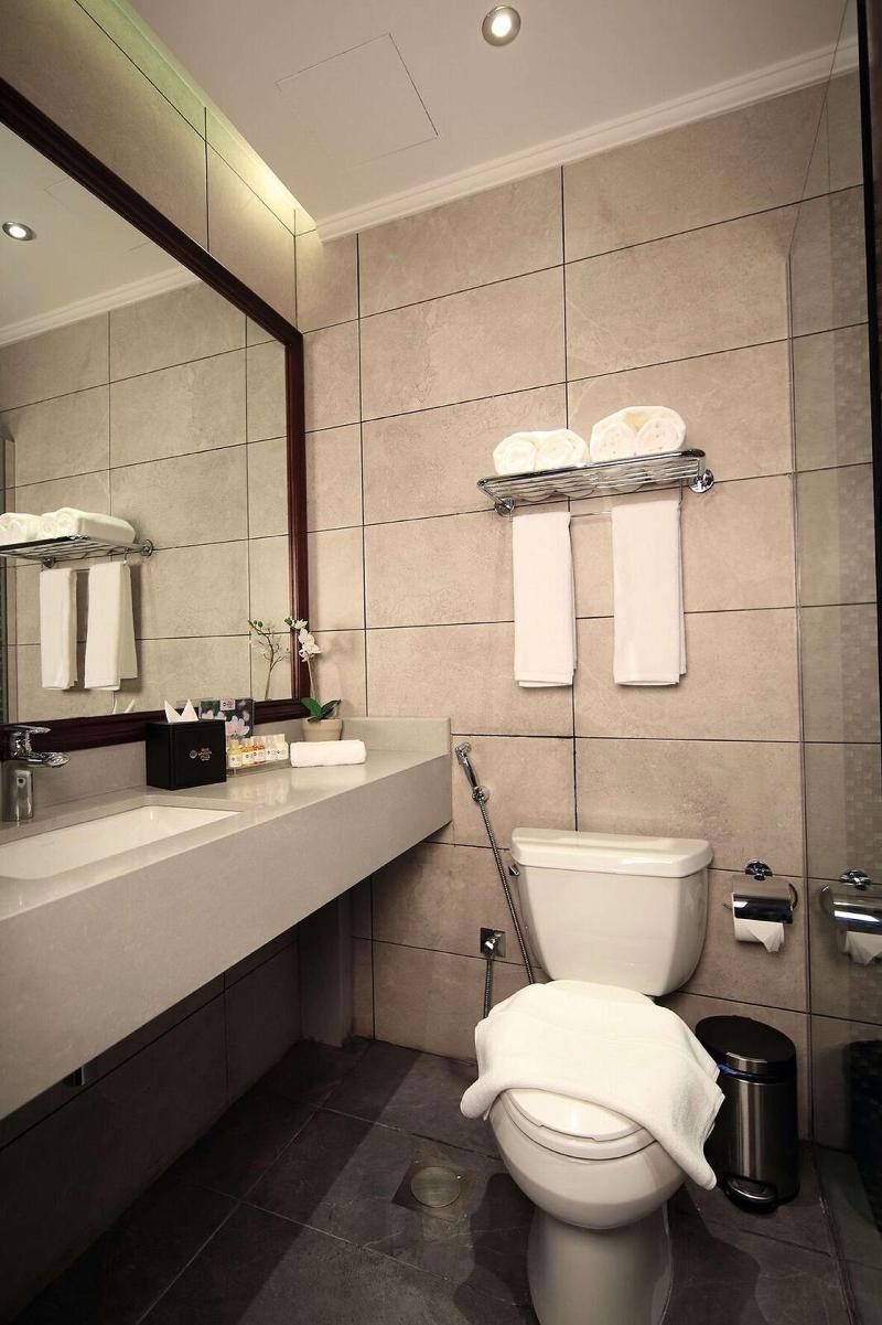 Best Western PLUS Fursan Hotel