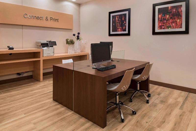 Fairfield By Marriott San Salvador