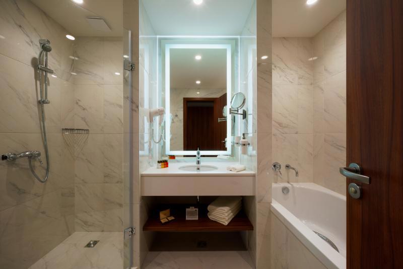 Astor Garden Hotel