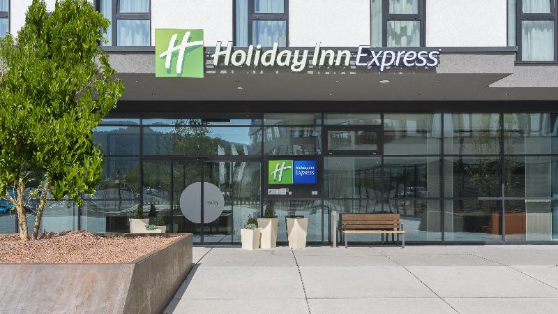 Premier Inn Freiburg City Sud fotoğrafı