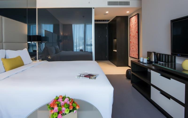 CENTRO, SUITE