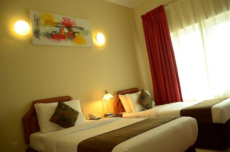 Nejoum Al Emarate Hotel Sharjah galeri fotoğrafı