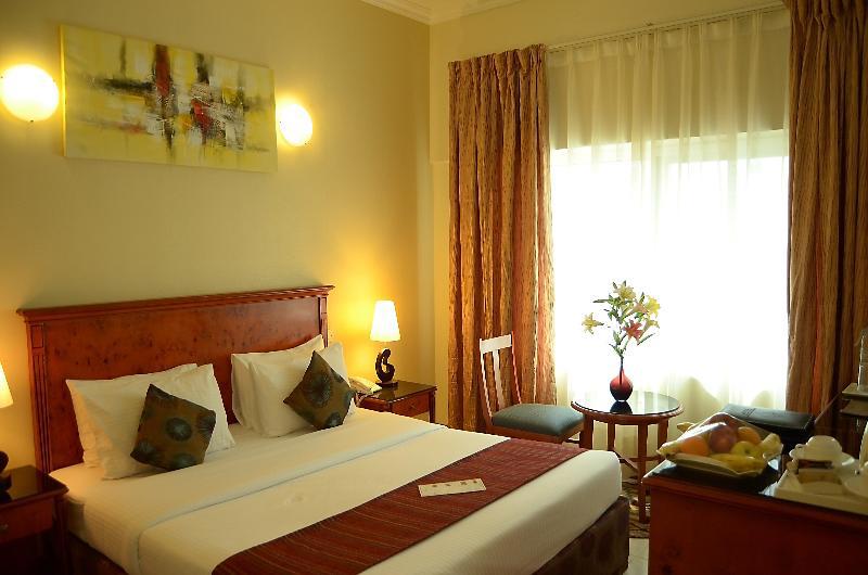 Nejoum Al Emarate Hotel Sharjah galeri fotoğrafı