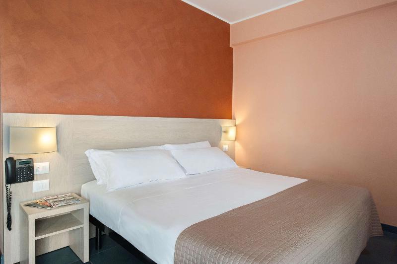Hotel Testani Colleferro galeri fotoğrafı