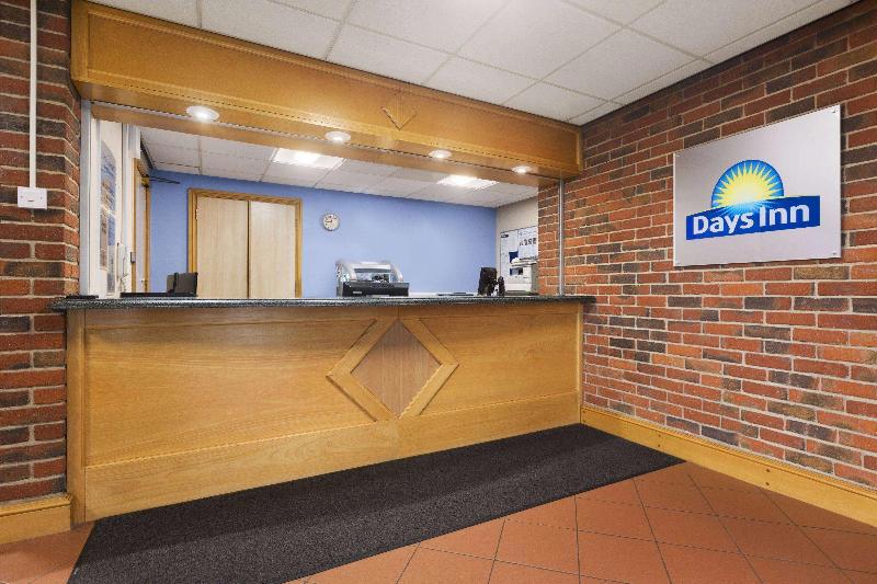 Days Inn By Wyndham Sevenoaks Clacket Lane