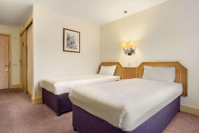 Days Inn By Wyndham Sevenoaks Clacket Lane